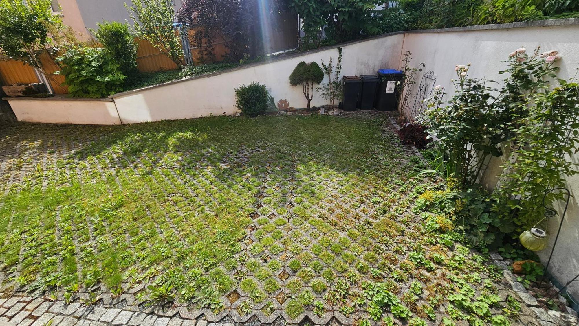 Pension Weisse Rose, Parkplatz, Fruehstueck, Wlan, Zentral Бад Елстер Екстериор снимка