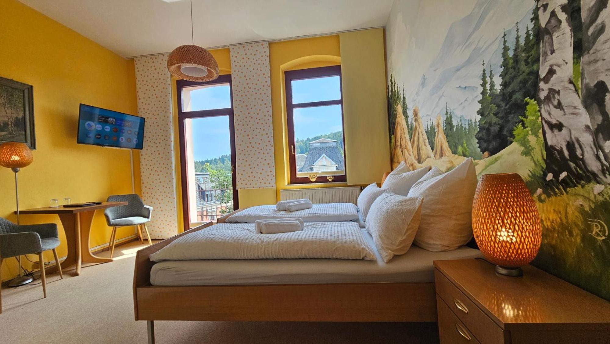 Pension Weisse Rose, Parkplatz, Fruehstueck, Wlan, Zentral Бад Елстер Екстериор снимка